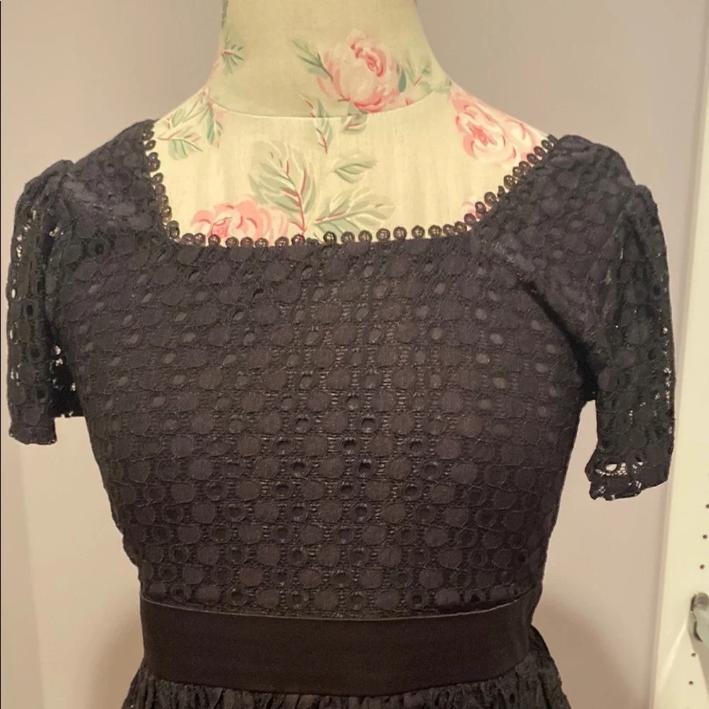 Elegant Black Lace Dress